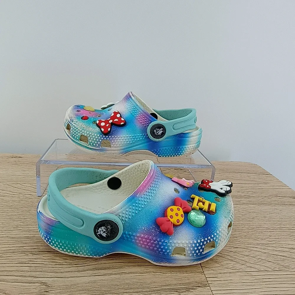 CROCS brand model